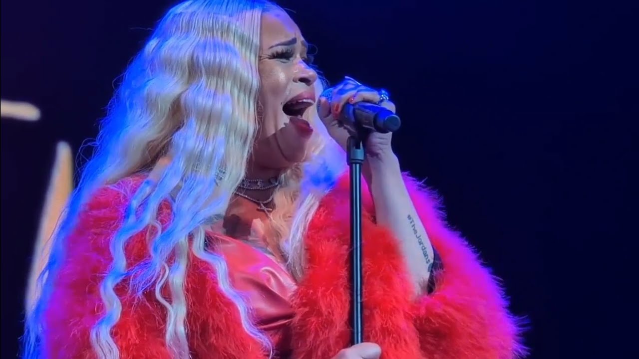 FAITH EVANS SHOCKED EVERY1 DURING CONCERT! & SINGS WITH HER KIDS