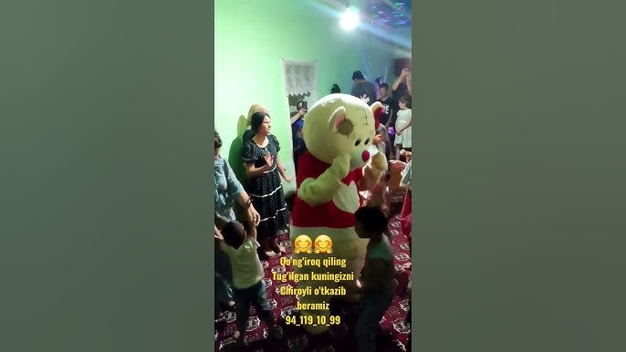 Skype orqali jinsiy aloqa uchun tanishuv sayti Kattaroq suratga ega yosh qiz