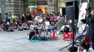 20140703 羅小白。高雄夢時代。《 bar bar bar 》