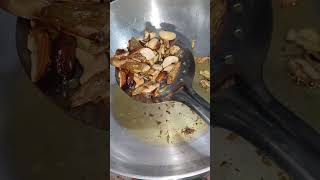 desi ghee se banayi seviyan 🥘#food #cooking #like #recipe #foodie #ranikifavouratekitchen 🧿🧿