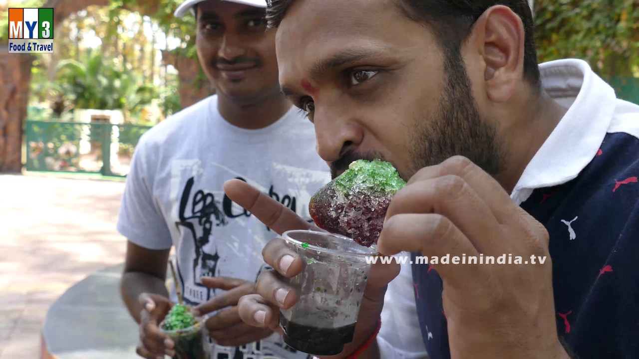 MAKING OF BOMBAY ICE GOLA | OLDEST STREET FOOD IN INDIA street food