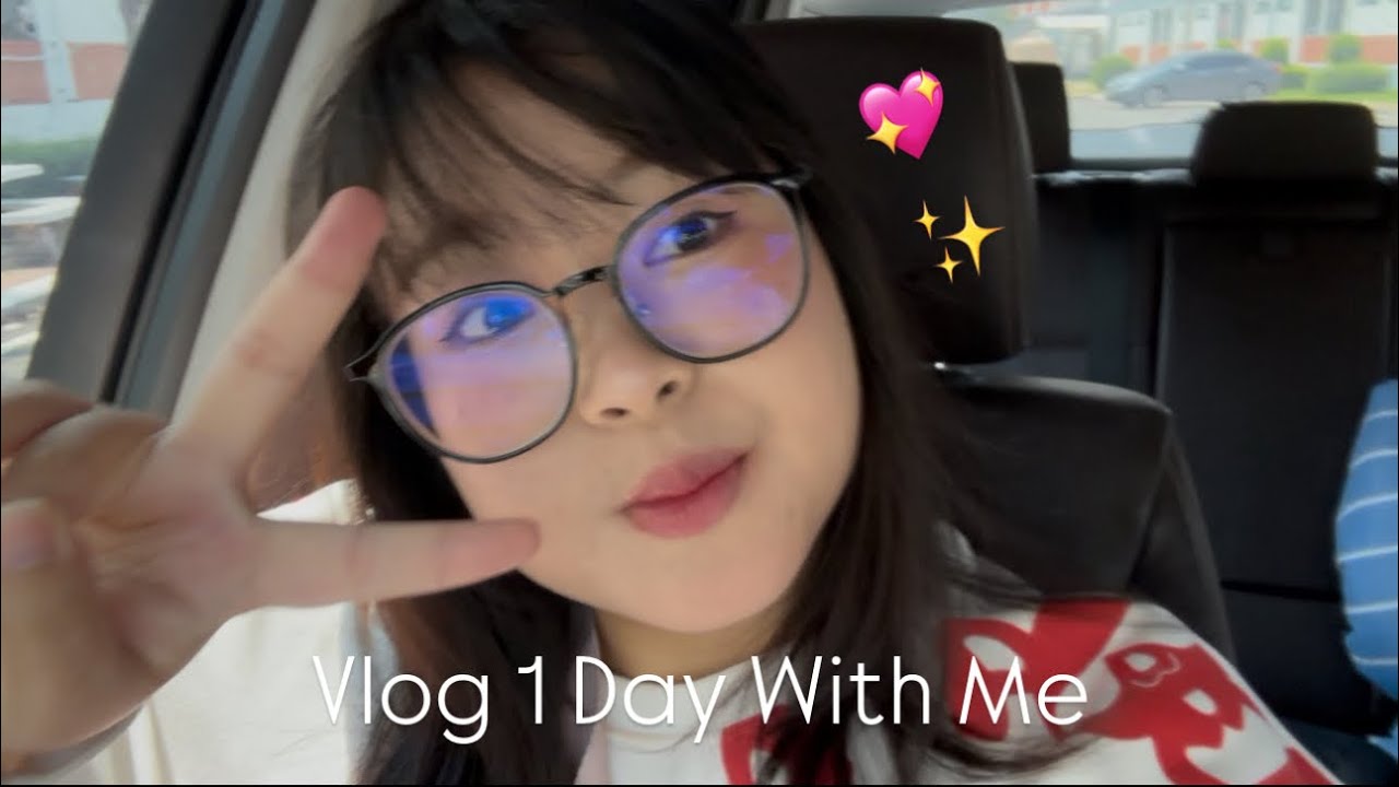 Vlog 1 Day With Me กินข้าว🍣🍱,ช็อปปิ้ง🛍️,ทำการบ้าน📖📚✨ #vlog | Baikao_popzx