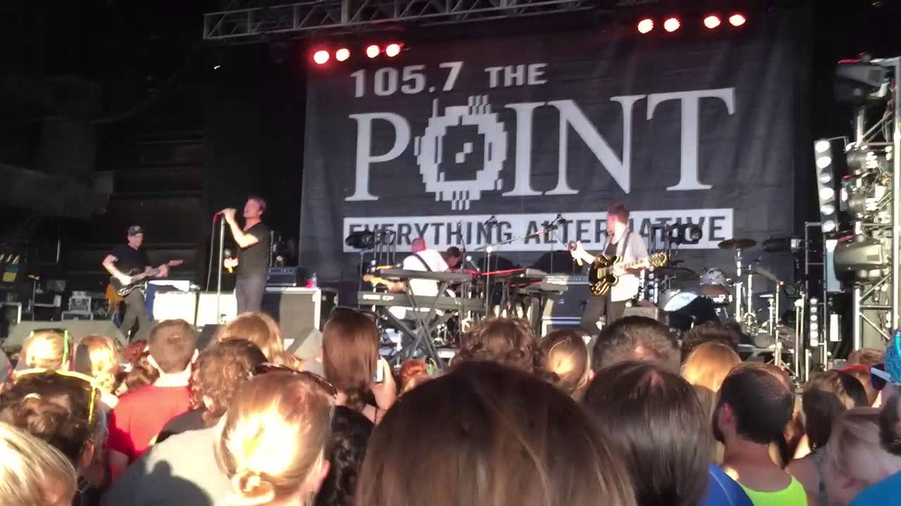 Cold War Kids Hang Me Up To Dry Live At 105 7 Big Summer Show July cold-war-kids-hang-me-up-to-dry-live-at-105-7-big-summer-show-july