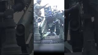 Why Crews Remove the Wheel Before Firing M777 #warfacts #military #shorts