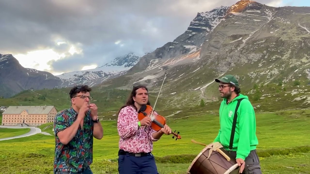 Zoord - jaw harp, violin, drum trio from Hungary