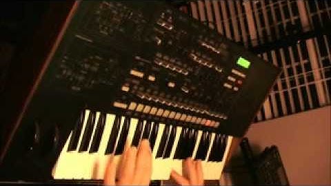 "Bass Line" Korg MS2000