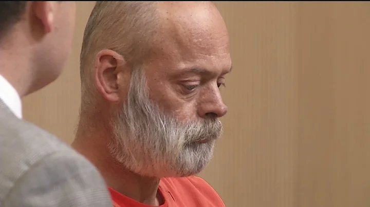 Thomas Szczesniak in court for felony hearing