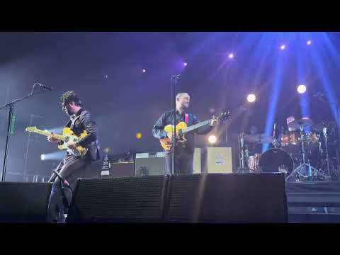 The Maccabees - Toothpaste Kisses (Live at O2 Victoria Warehouse, Manchester 22/08/2025)