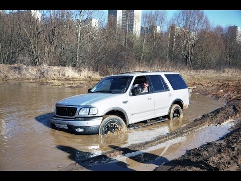 Video: Je Ford Expedition postaven na rámu nákladního vozu?