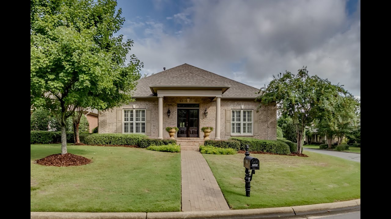 Homes for Sale in Tuscaloosa, 134747, 1620 Williamsburg Lane, Alice Maxwell, Keller Williams