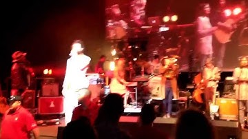 Edward Sharpe & The Magnetic Zeros- Life is Hard @ mopop music festival