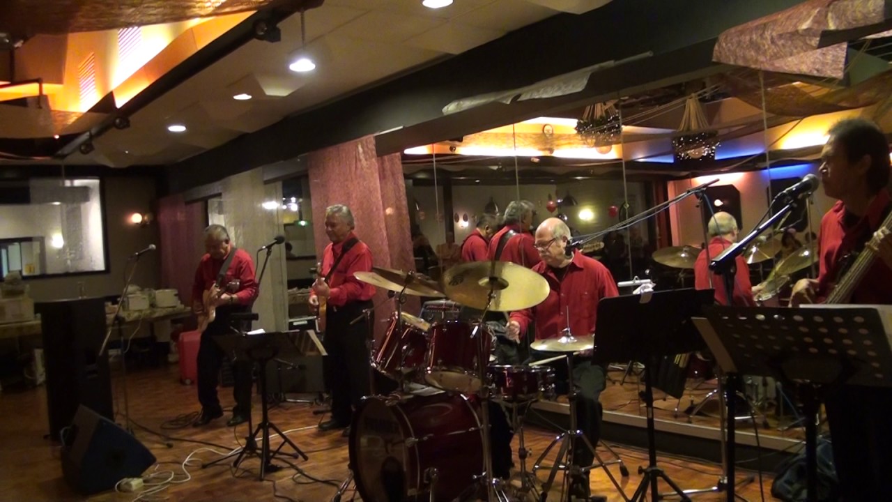 The Oase Band Yellow Jacket YouTube