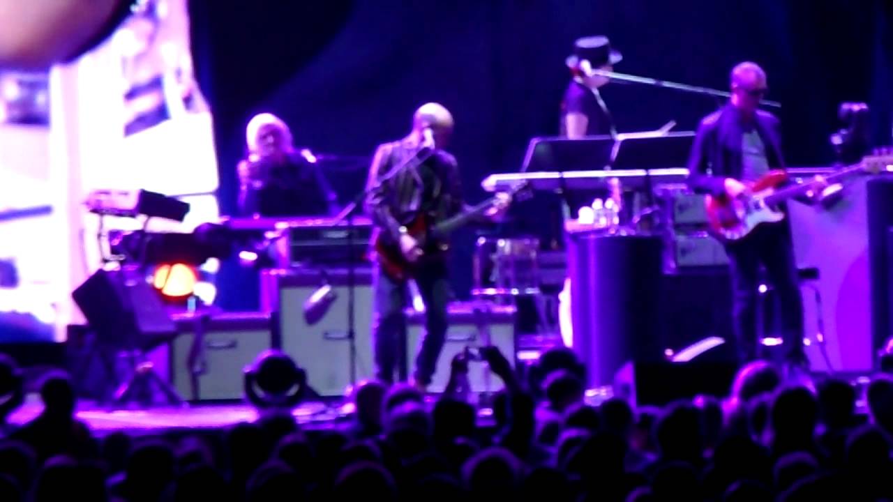 The Who Slip Kid Verizon Center Washington DC 3/24/16 Hits 50