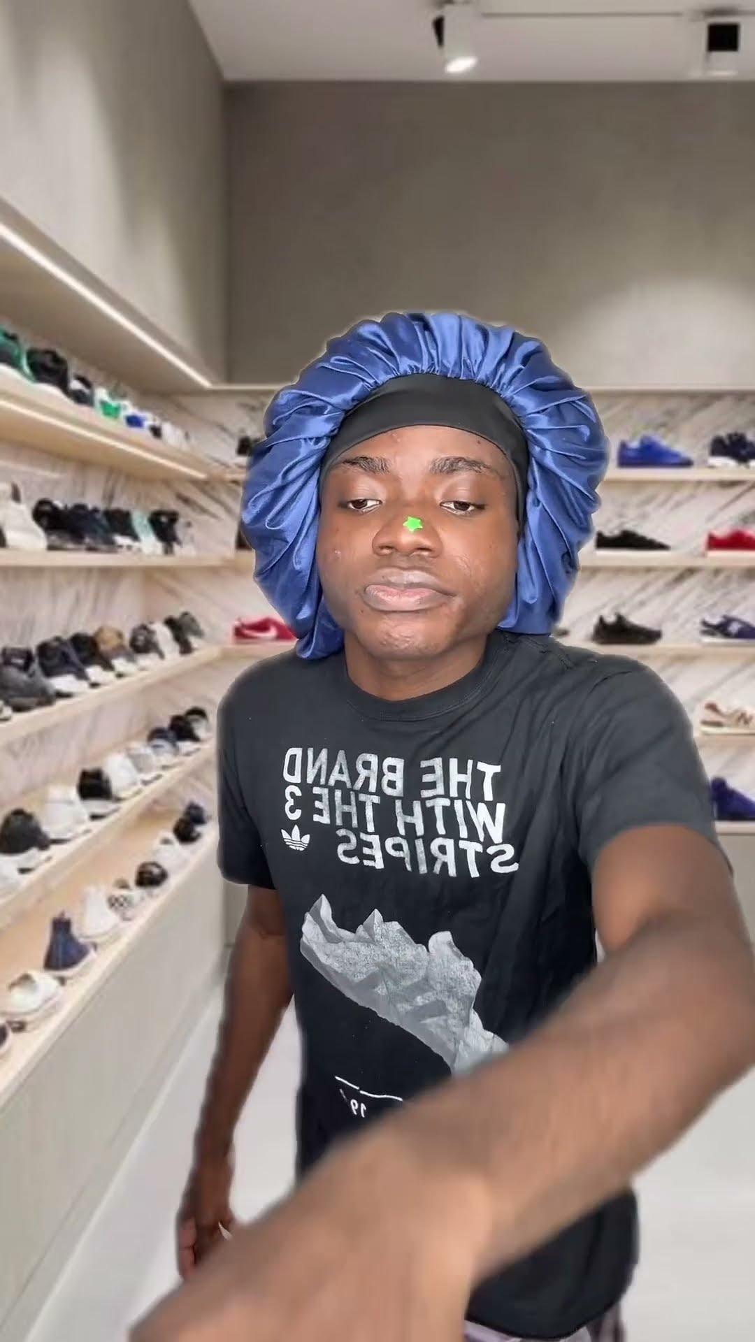 Buying shoes with your mom ?