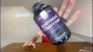 Activated Charcoal Capsules for Effective Body Detox