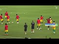 Conakry: les joueurs du Syli acclamés par les supporters guinéens lors de leur entrée sur la pelouse