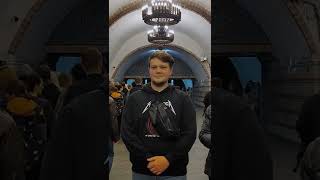 Миру на тебя наср*ть!