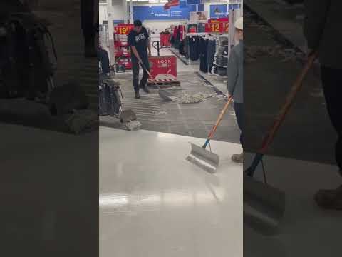 Ride on flooring