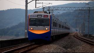 EMU700泰安站開車