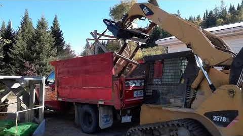 20200925 loading kiln dried firewood