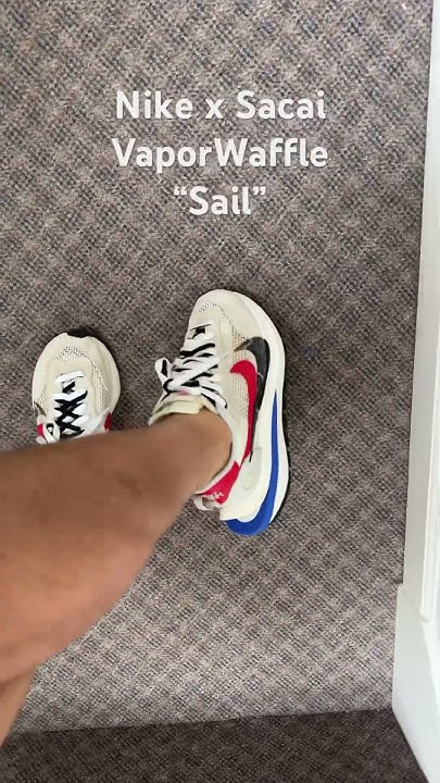 vaporwaffle on feet