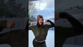 Louisa Khovanski Biography | Rising Fashion Model & Lifestyle Influencer | Full Story & Facts