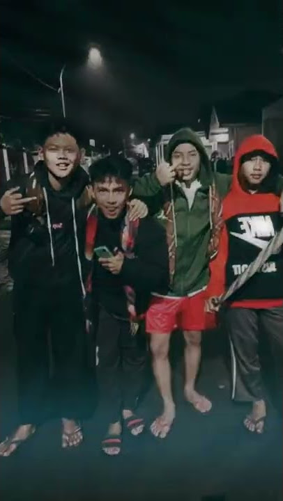 PERANG SARUNG ANTAR RW