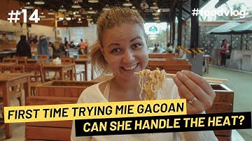FIRST TIME TRYING MIE GACOAN | INDONESIAN SPICY NOODLE | BALI VLOG 2022