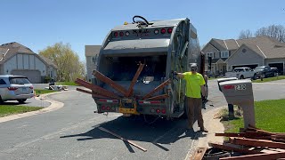 OG Freightliner M2 McNeilus RL on Bulk - Suburbans First Clean up by TennisSanitationMan56 14,584 views 2 years ago 11 minutes, 48 seconds