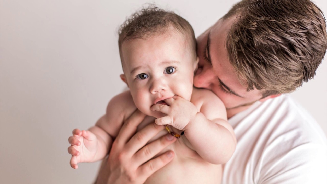 Simply Baby - Danielle Hobbs Photography