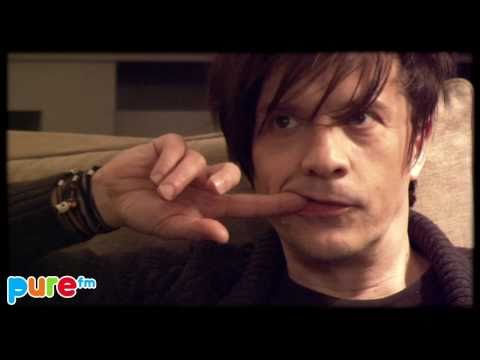 HD INDOCHINE INTERVIEW/SORTIE DU LIVE AU STADE DE ...