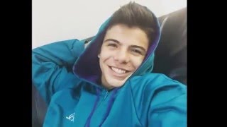 meninos bonitos mais da