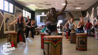 Dundun Danse avec Yansané Kouyaté - Festival de Conakry à Lyon -