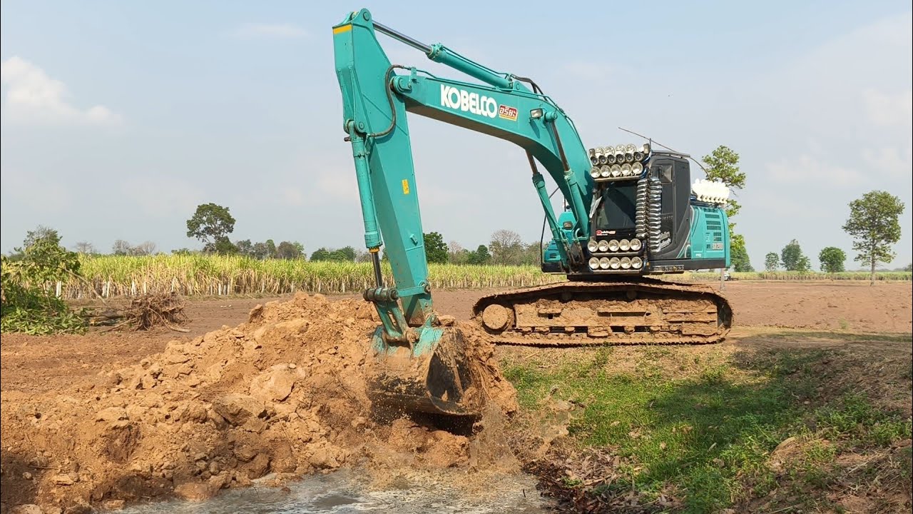 อดจับปลาเพราะว่าถมแค่ข้างเดียว น้ำยังเต็มสระ