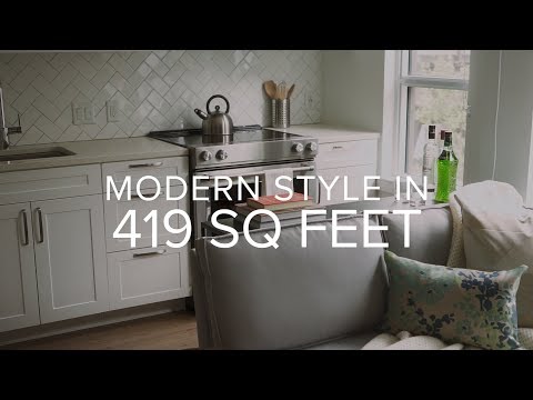 Video: Apartament sofisticat cu un interior contemporan și vedere spre parc