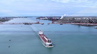 Droning the Gordie Howe International Bridge construction