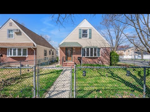 80-04 268th St, Glen Oaks, NY home video tour