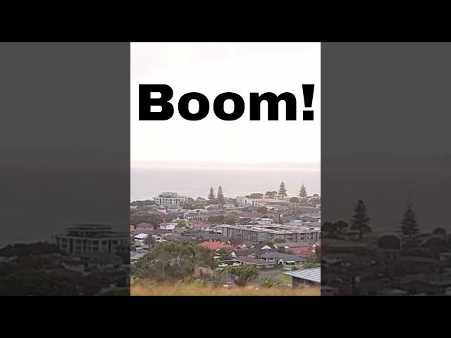 Nuclear Explosion seen from New Zealand! class=