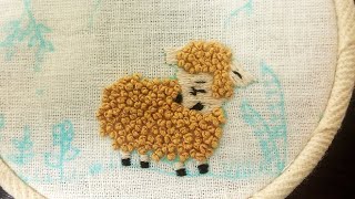 額絵 （手作り刺繍）羊の親子 4b22a0daf6a62708a1aba7f30323eb