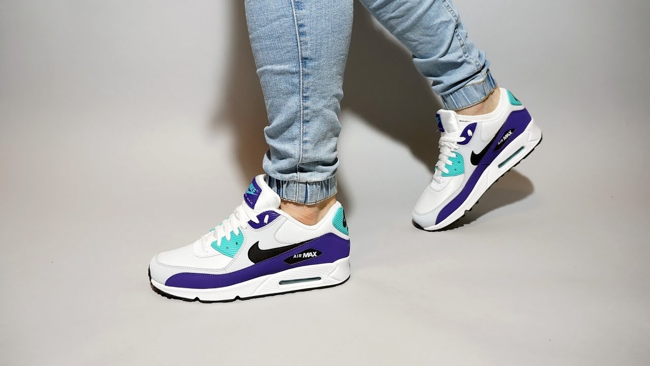 air max 90 purple on feet