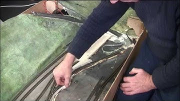 N Gauge Folding Model Railway part 18 shed engineering