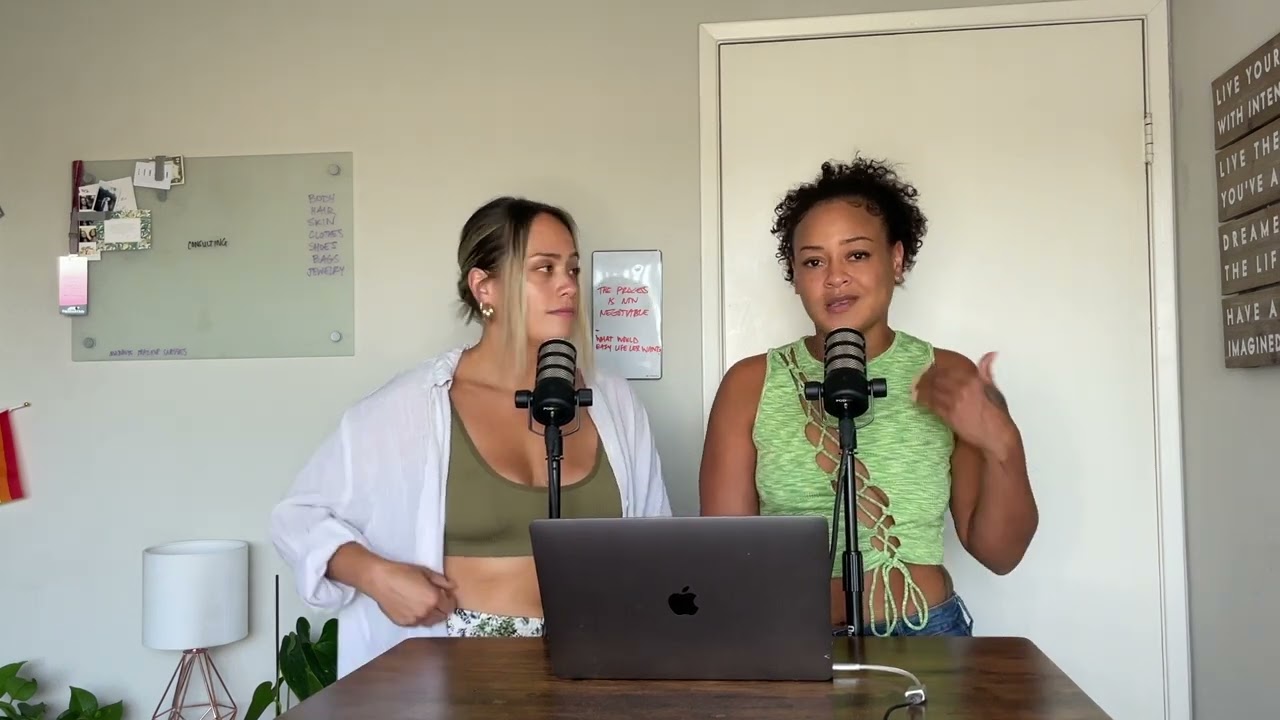 Carlie's Couch 206: Living Single