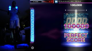 Juggling while playing StepManiaX - Big Blue Bouncy Ball (BBBB) - 100% - Hard+ Difficulty (18) screenshot 5
