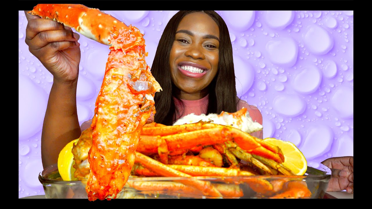 GIANT KING CRAB LEGS SEAFOOD BOIL MUKBANG ANGRY CRAB, TRIFECTA SAUCE