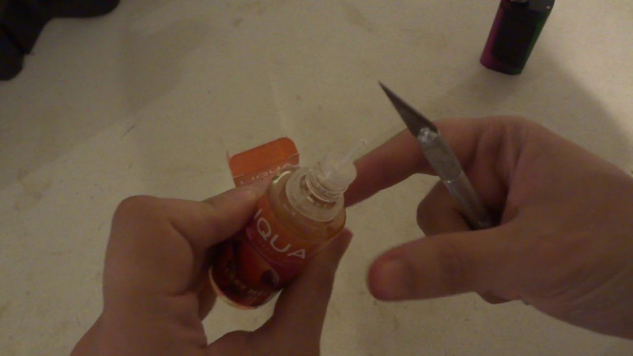 UNBOXiNG REViEW OF LiQUA BERRY MiX VAPE LiQUiD