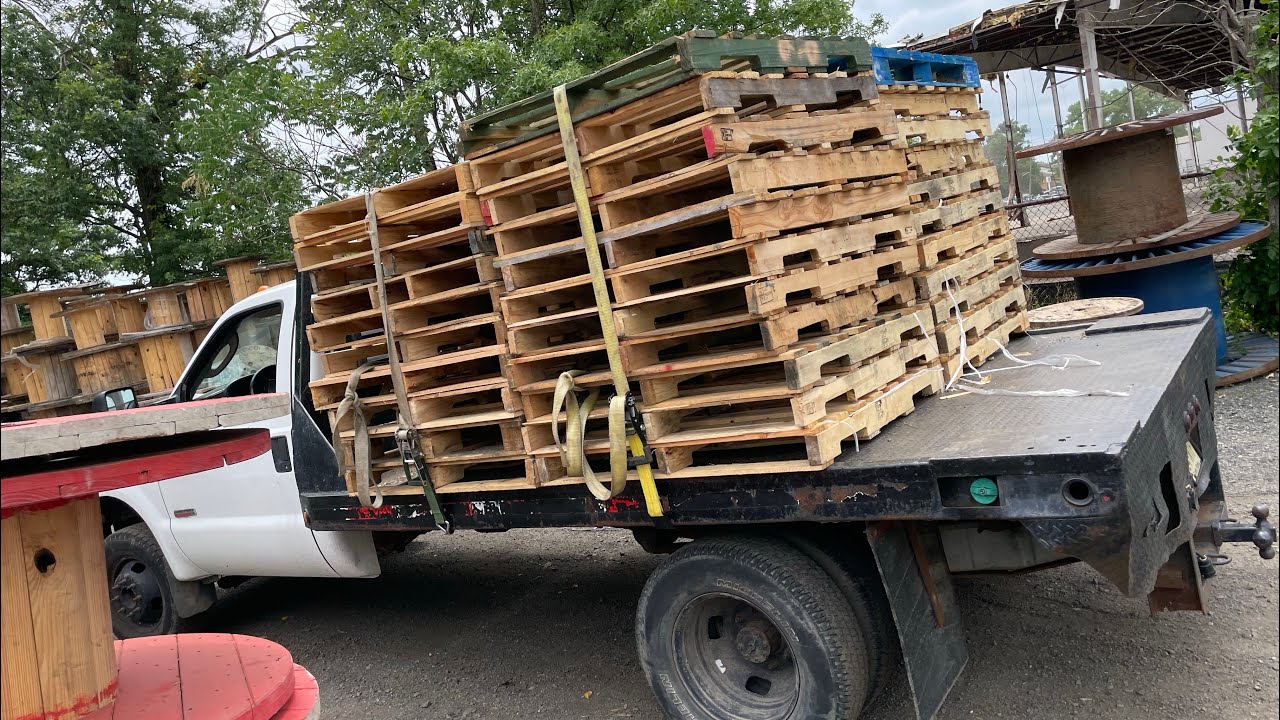 Free pallets and wooden spools YouTube