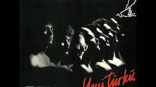Yeni Türkü - Eski Aşklar (1990)