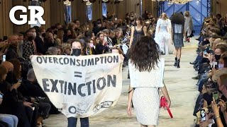 Fashion Week 2021: activista irrumpe en desfile de Louis Vuitton en París -  El Sol de México