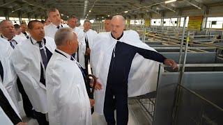 Лукашенко: Ты мне лекцию не читай! Ты мне ответишь за эти области!