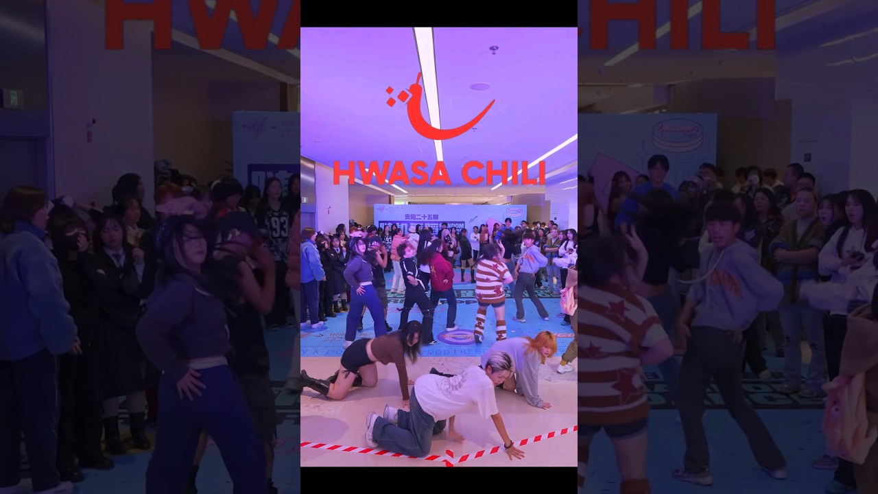 K-pop in public HWASA 'Chili'